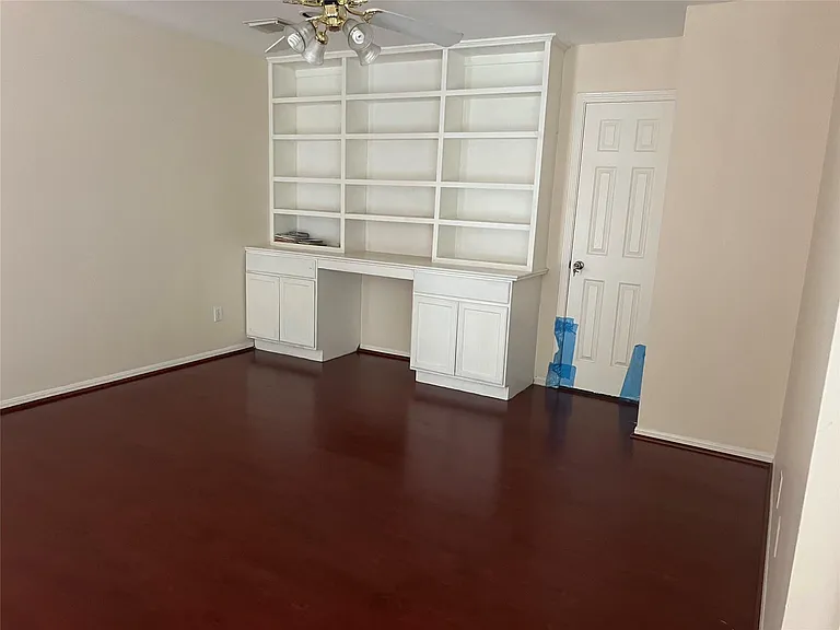 15319 Truslow Point Ln — Photo 12