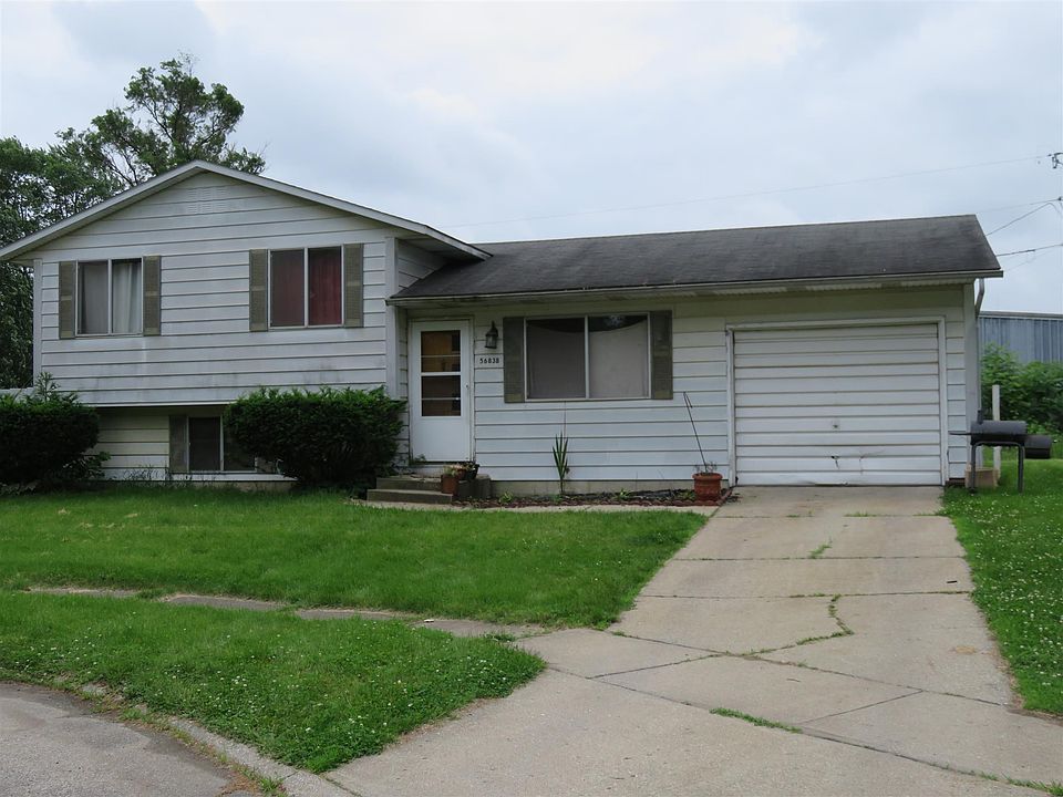 1st image of 56838 Spruce Ln