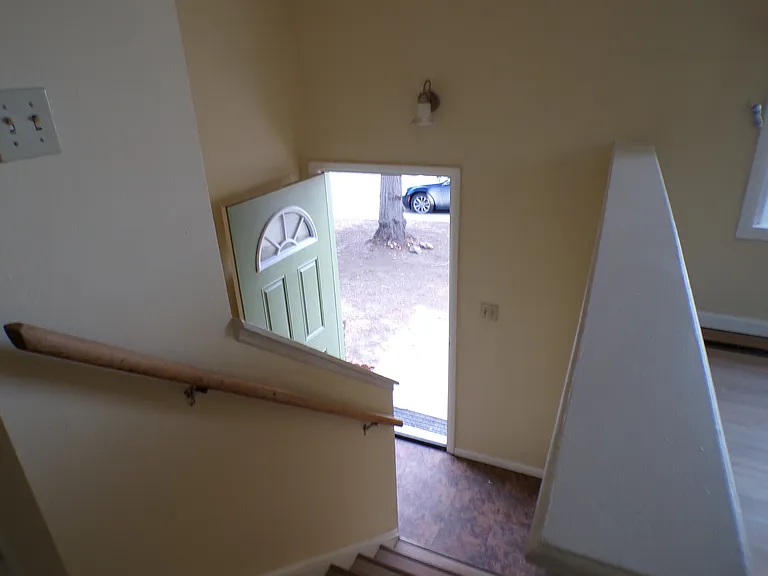 1308 Hartford St — Photo 4