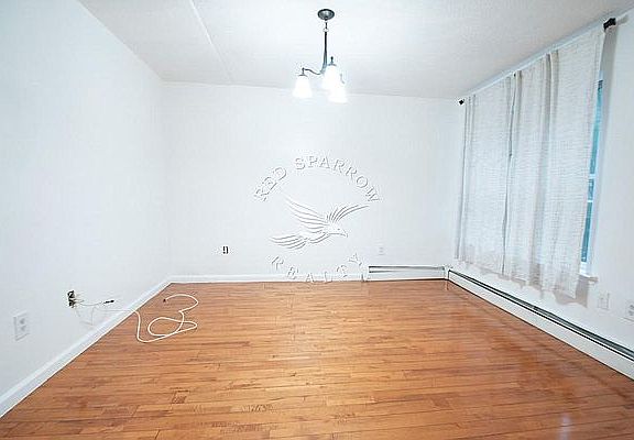 5th image of 114 W 117th St APT 1