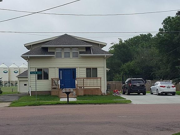 2nd image of 660 N 4th Ave