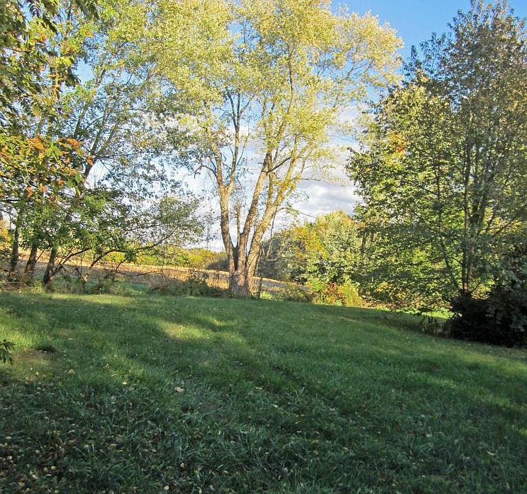 1st image of 77 Oberle Ave