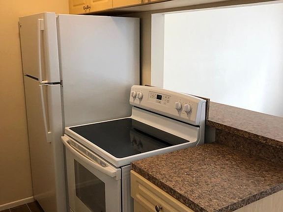 Brand new appliances with self cleaning oven.