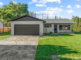 1825 33rd Ave, Longview, WA 98632