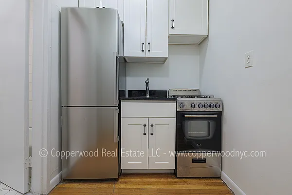 Rented by Copperwood Real Estate | media 7