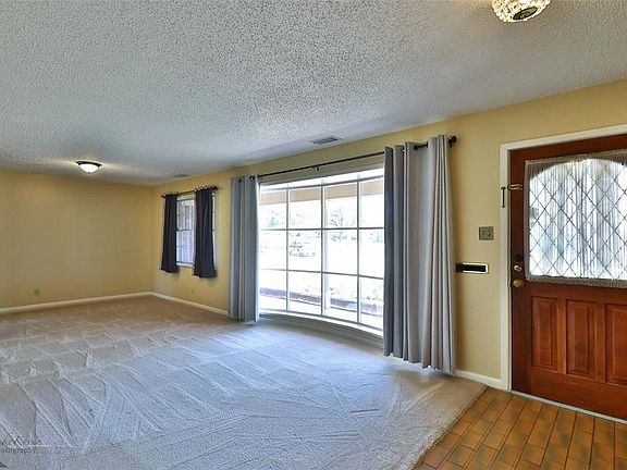 5th image of 3450 Santa Monica Dr