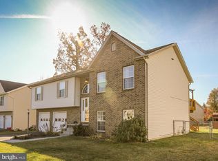 350 Montgomery Cir, Stephens City, VA 22655