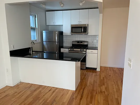 Rented by The Downtown LLC | media 20