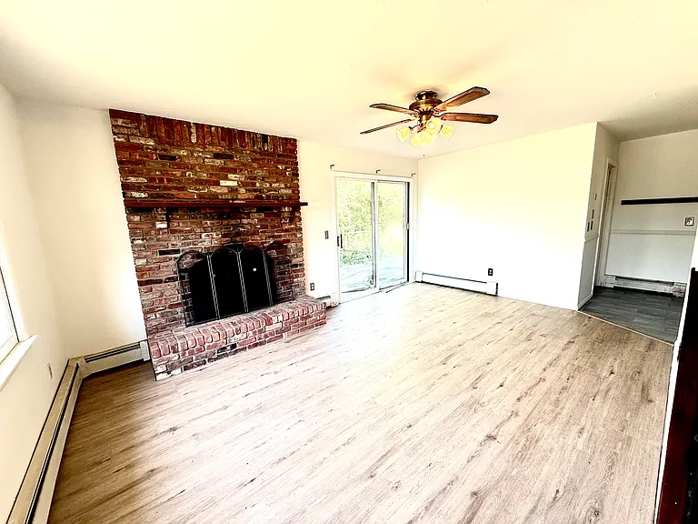 227 Teal Rd — Photo 9