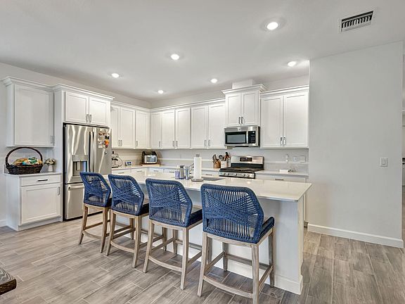 5th image of 1617 Whistlegrass Lane