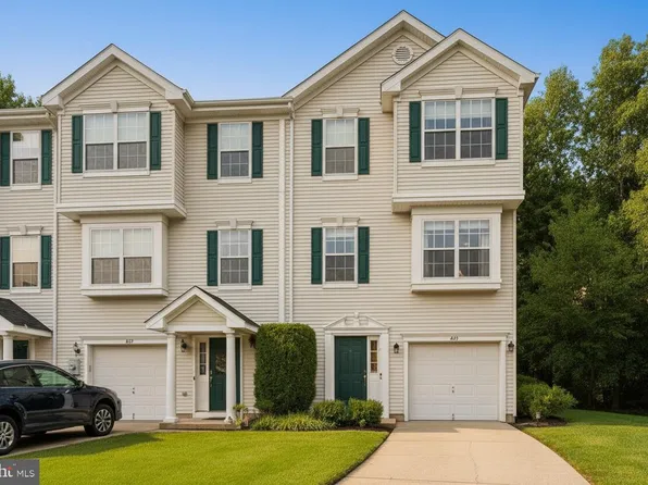 441 Dorchester Dr, Delran, NJ 08075