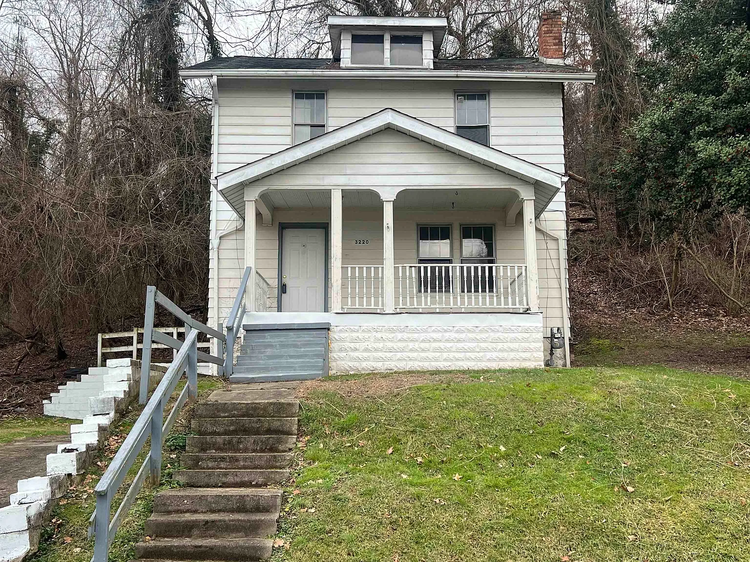 3220 Bath Ave photo 1