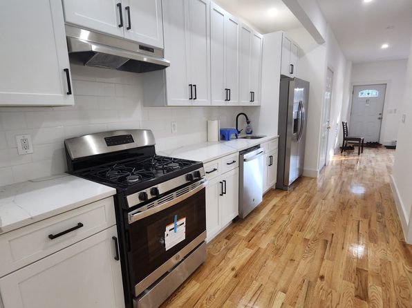 1361 Ovington Ave APT 3