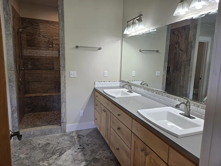 25154 Paradise Dr — Photo 18