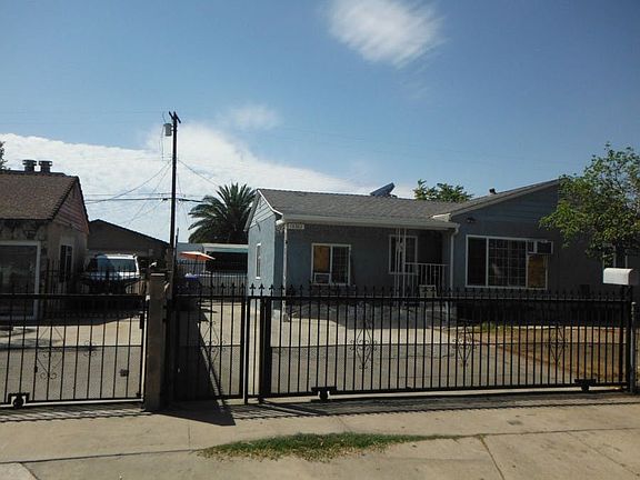 5th image of 10381 Vena Ave