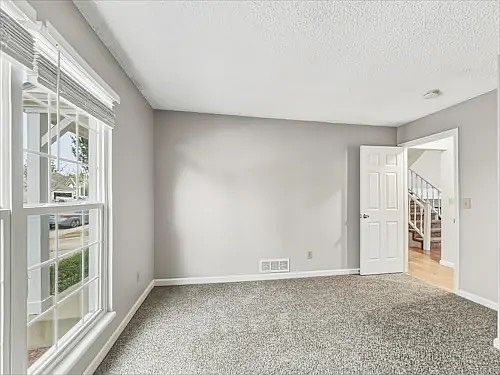 5th image of 1827 S Elk Way