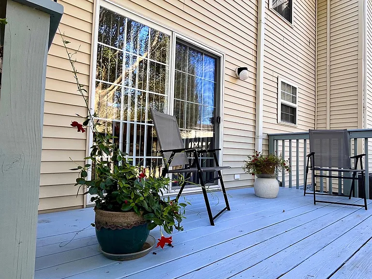 1011 Granite Ct #1 — Photo 37