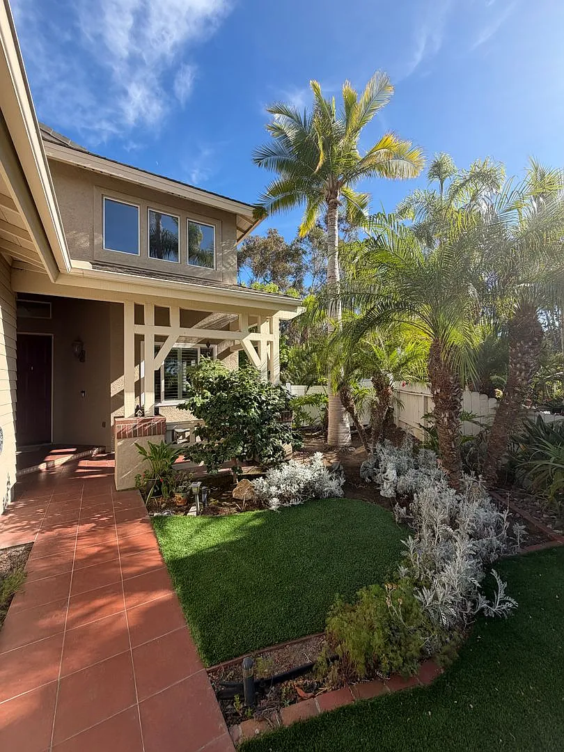 Beautiful 4 Bed 3 Bath 2818 Sq Foot Home on a Cul de Sac with HUGE Backyard — Photo 3