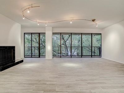9333 Memorial Dr APT 409, Houston, TX, 77024