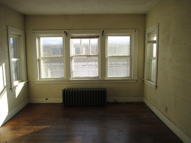 2nd image of 115 4th St