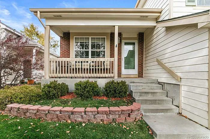 16235 Peregrine Dr — Photo 2