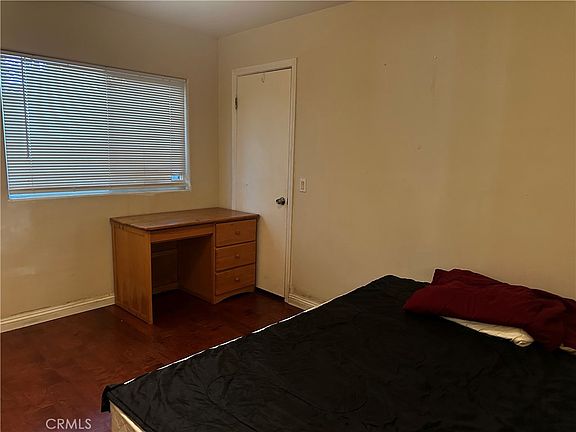 5th image of 11537 Ranchito St