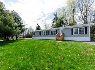 11 Willowgrove St, Moncton, NB E1H3C2