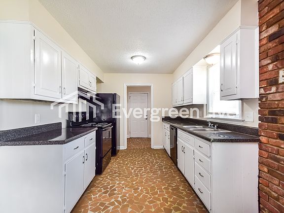 5th image of 3401 Freland Dr