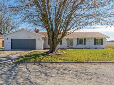 422 Holly Dr, Lincoln, IL, 62656