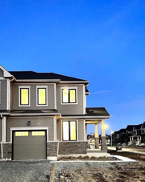 1st image of 30 Daisy Ln