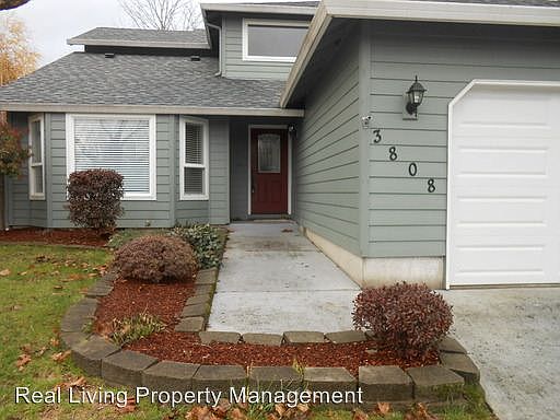 2nd image of 3808 NE 155th Ct