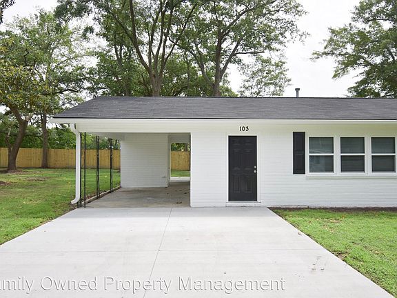 2nd image of 103 Bradford Ct