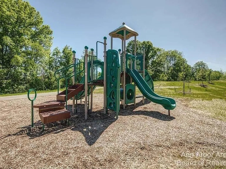 2843 Hardwick Rd — Photo 46