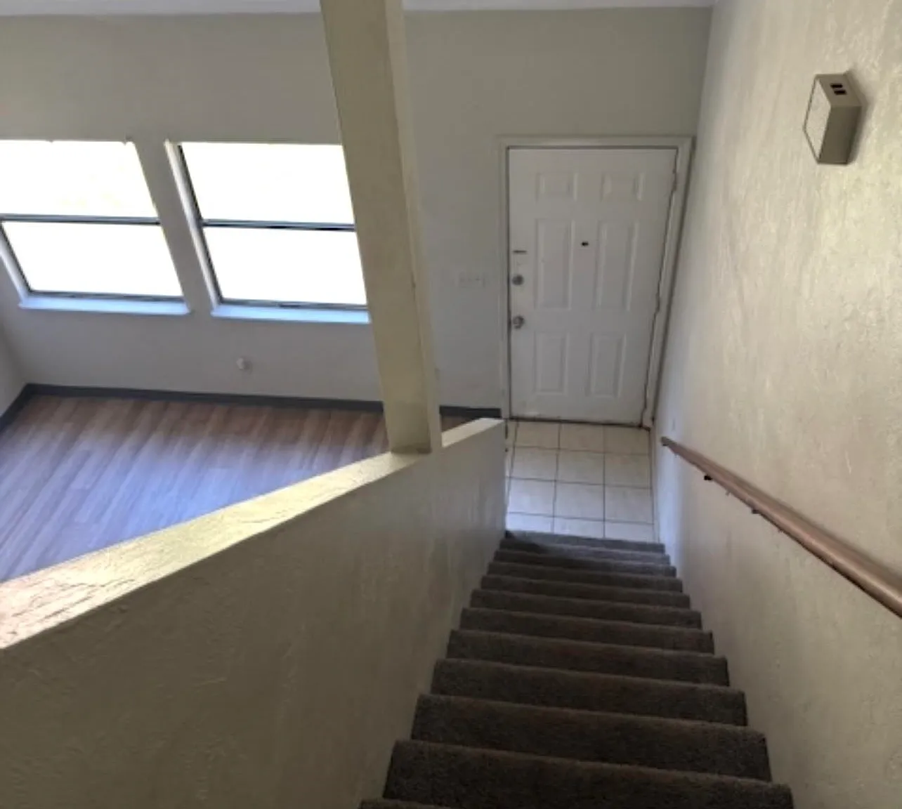 2 bed, 996 sqft, $1,250 — Photo 3