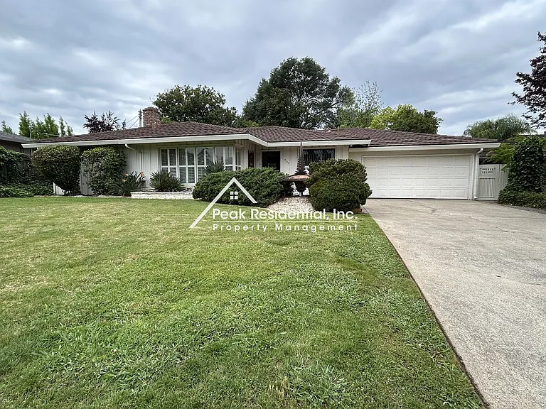 3107 Clairidge Way — Photo 3