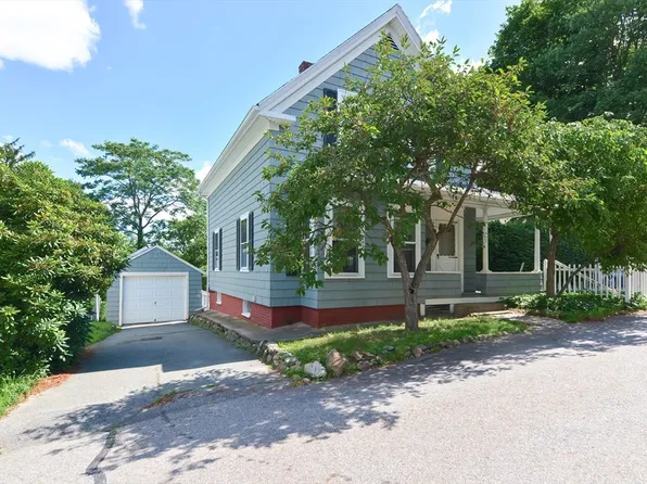 7 East St, Maynard, MA 01754