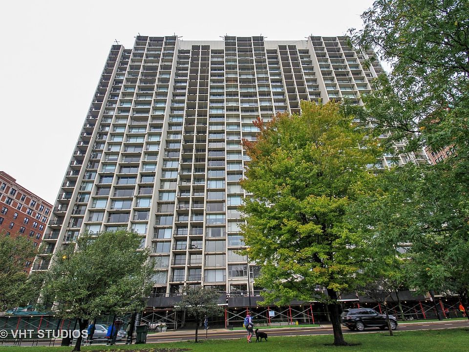 1st image of 3200 N Lake Shore Dr APT 2211