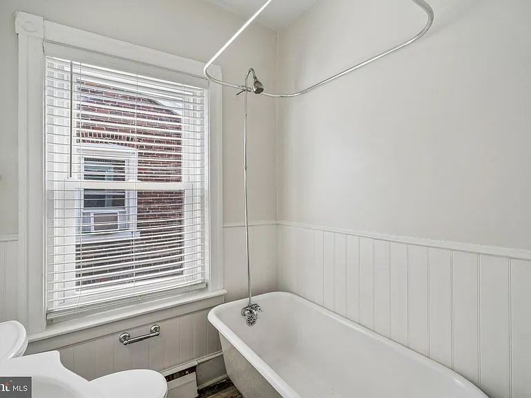 481 Gerhard St #2 — Photo 20