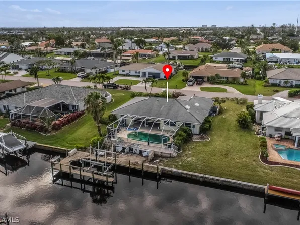 973 Wittman Dr, Fort Myers, FL 33919