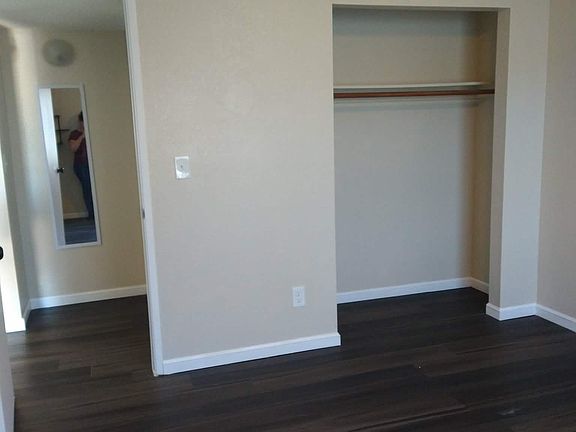 4th image of 2304 E Jagerson Ave APT A