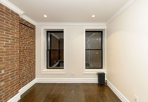 3rd image of 552 Broome St #4B