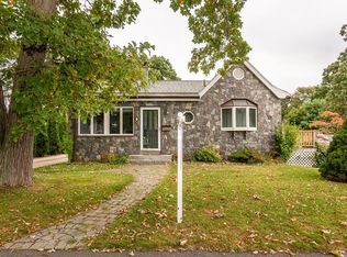 16 Parramatta Rd, Beverly, MA 01915