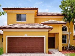 1260 NE 42nd Ave, Homestead, FL 33033