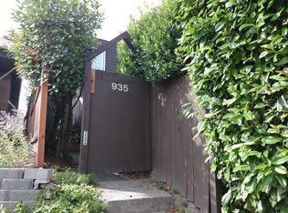 935 31st Ave S, Seattle, WA 98144