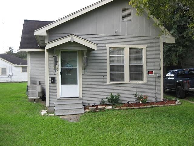 1st image of 2314 Grand Ave