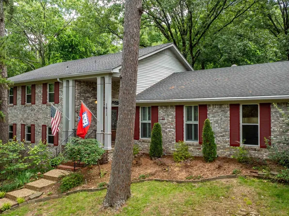 1611 Alberta Dr, Little Rock, AR 72227