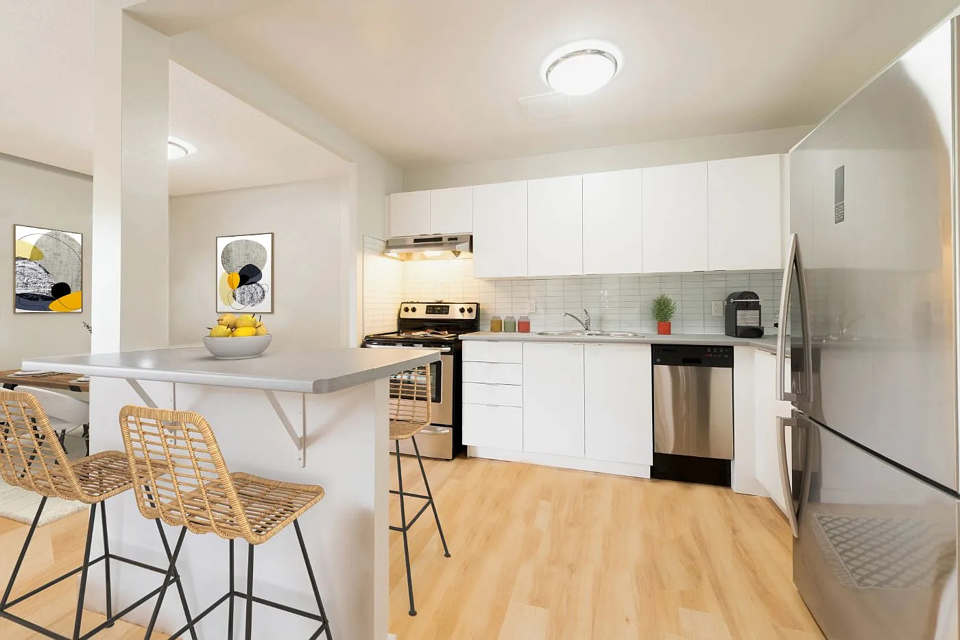 Anchorage Apartments — Photo 2