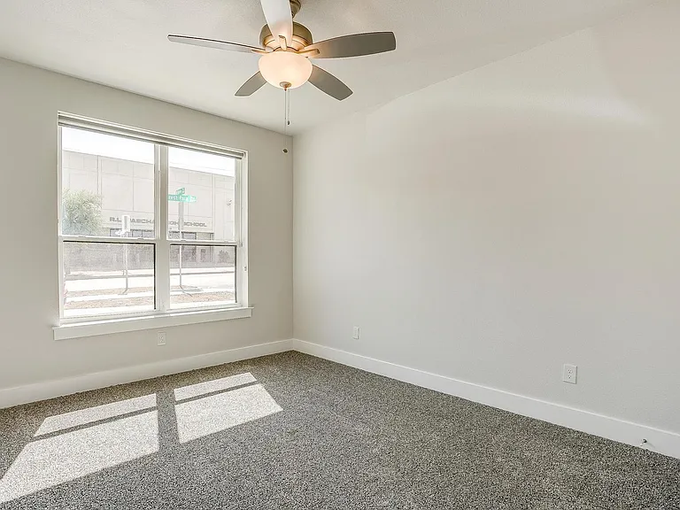 2944 Forest Park Blvd #FP-2028 — Photo 6