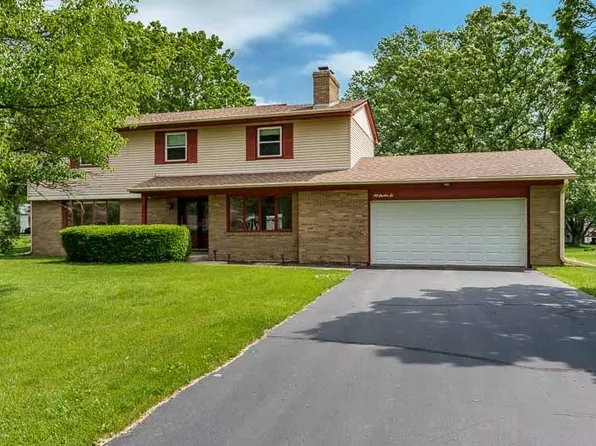 512 Cynthia Ct, Durand, IL 61024