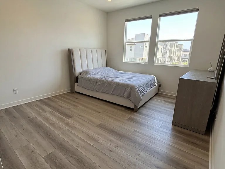 3rd floor
- master bedroom
